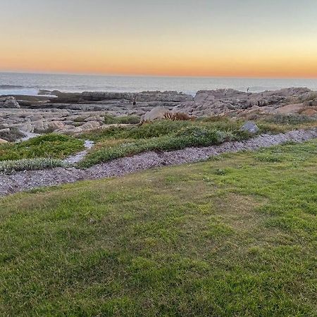 Huis By Die See Villa Hermanus Exterior photo